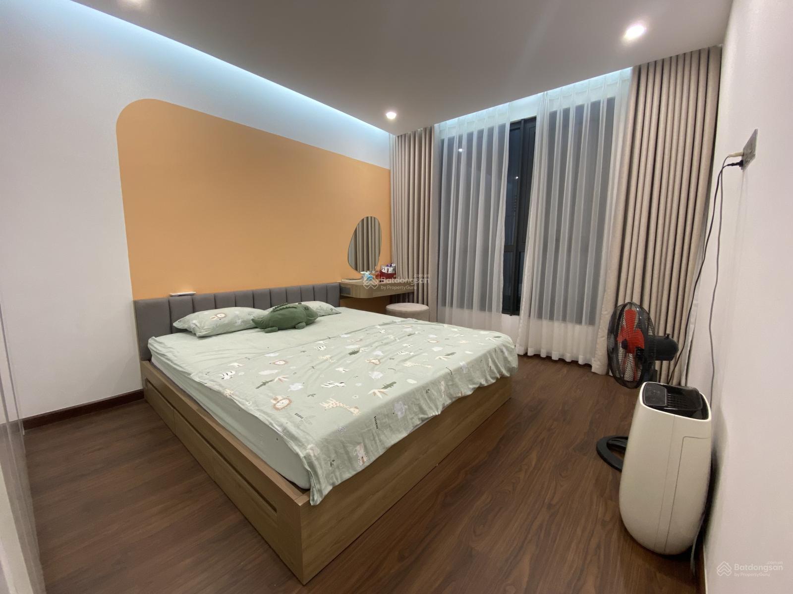 Cho thuê gấp căn hộ chung 2pn full đồ bên 6th element