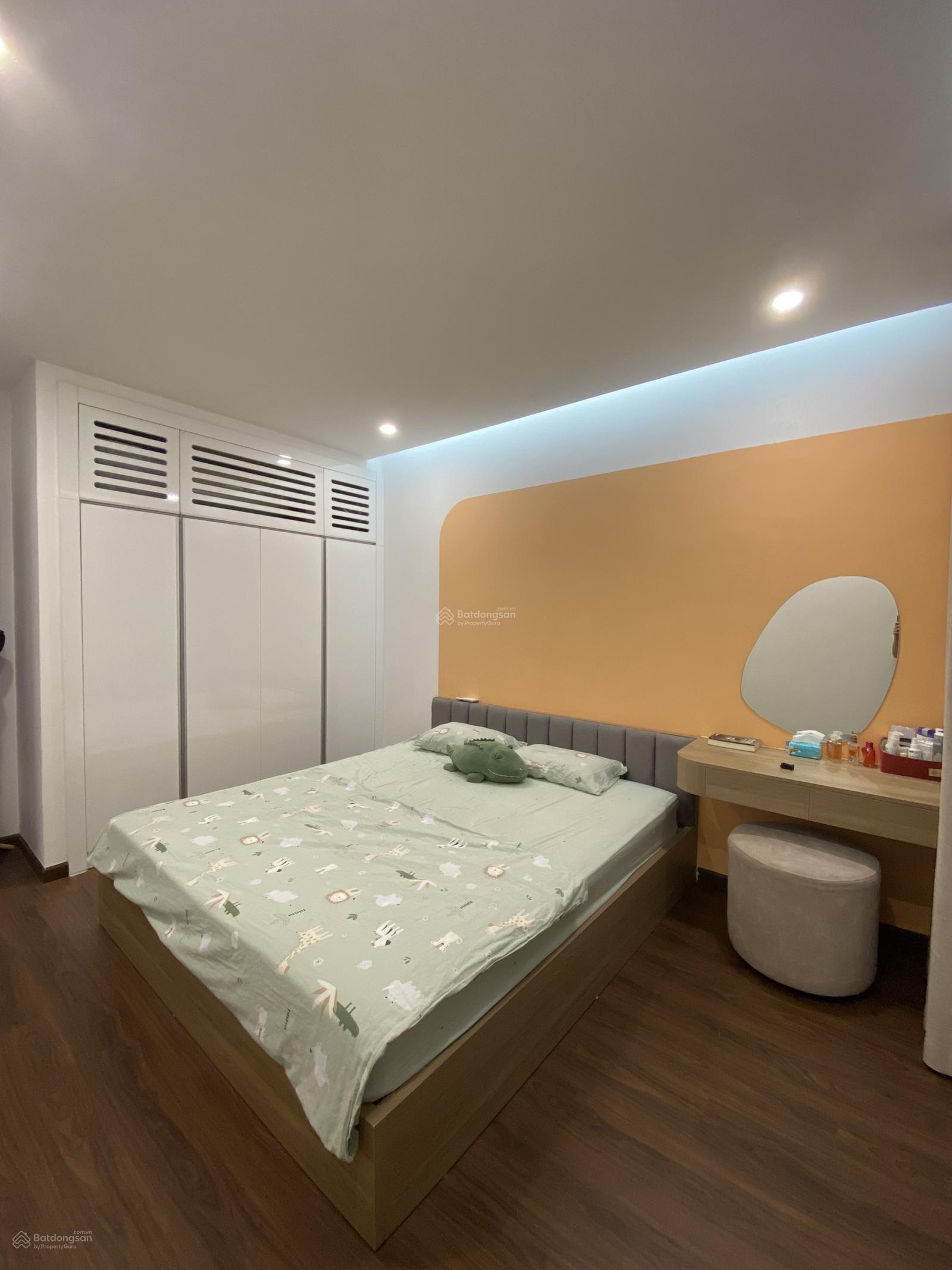 Cho thuê gấp căn hộ chung 2pn full đồ bên 6th element