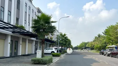 Bán Nhà Biệt Thự Mini Khu Đô Thị Phúc An city Mẫu Có Ban Công giá 2,6 tỷ..lh 0832 369 ***