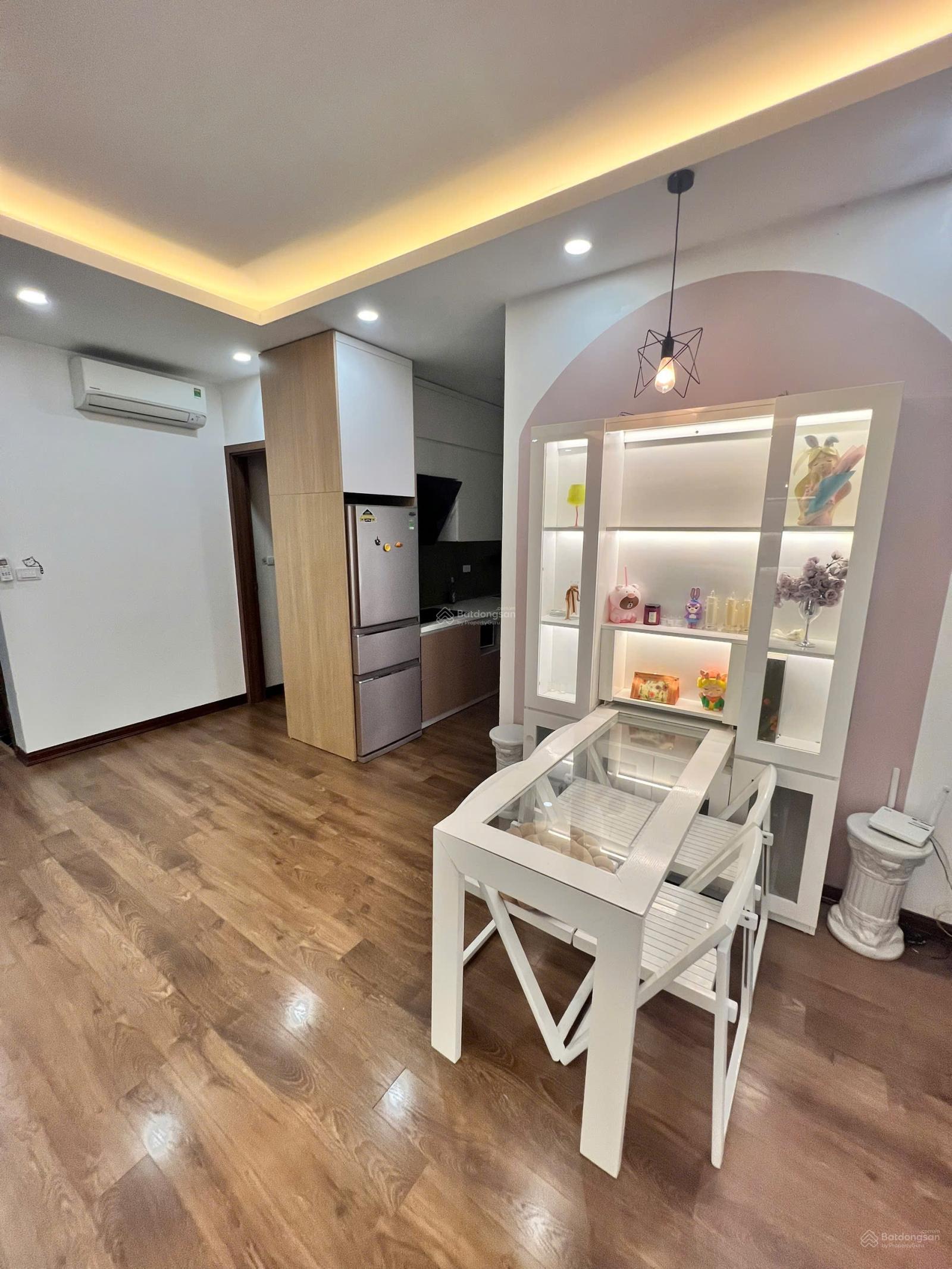 Cho thuê căn hộ chung cư Geleximco 897 Giải Phóng, Hoàng Mai 64m2 2PN gần full đồ 12tr