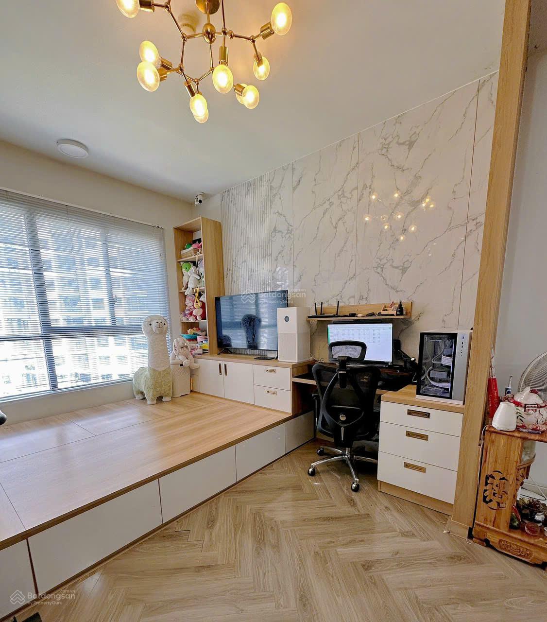 Căn 1PN Emerald 3.76 tỷ nội thất đẹp, bắt mắt, view thoáng mát, khách mua vào ở hoặc cho thuê ngay