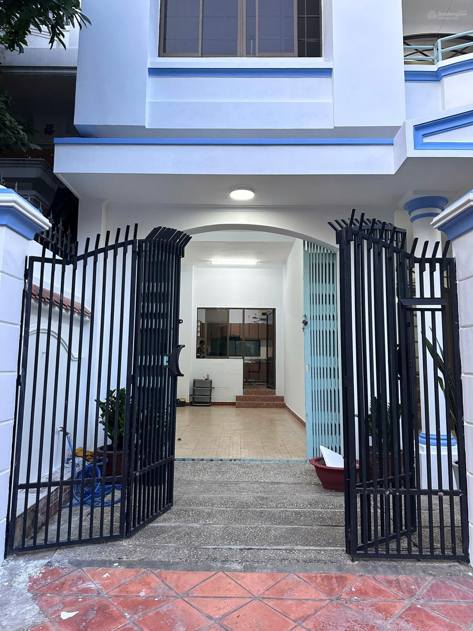 Biệt thự khu VIP siêu đẹp, an ninh tốt, cây cối xanh Hồ Văn Huê, Phú Nhuận 30 tỷ, 115m2, 5PN, 6WC