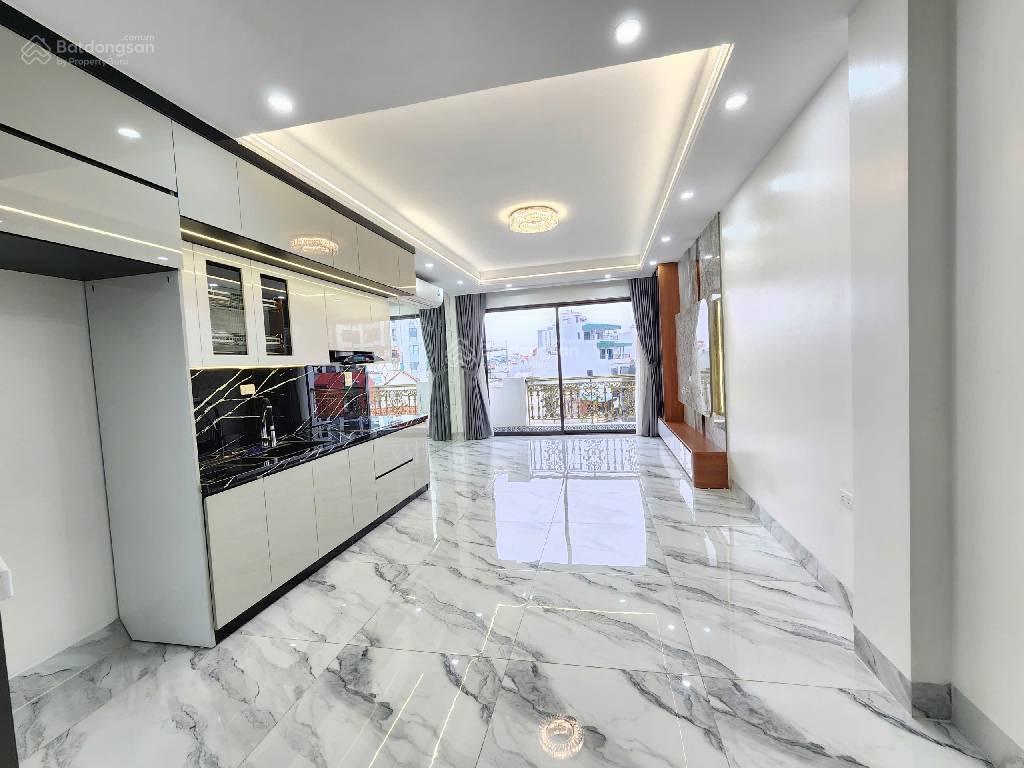 Bán Nhà 40m2 6 Tầng Thang Máy Ngõ Oto Chạy Ngày Đêm Giá 13,5 Tỷ