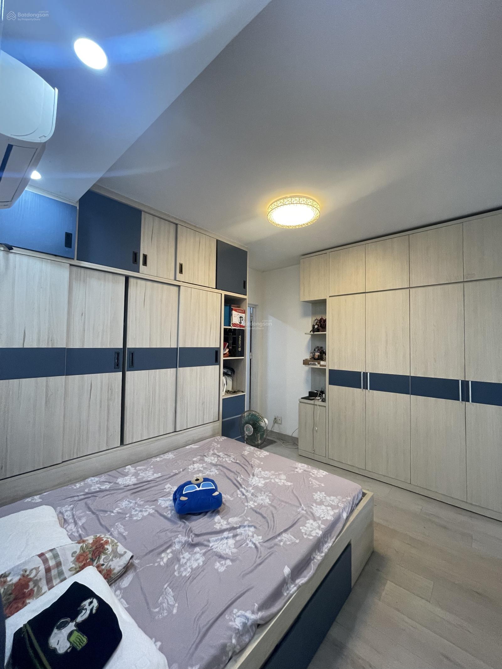 Bán căn hộ 2PN chung cư H2 196 Hoàng Diệu, Phường 8, Quận 4 (Có sổ hồng)