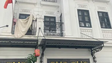 Cho thuê BT 70m2, giá 35 triệu tại Hàm Nghi, Cầu Diễn, Nam Từ Liêm, Hà Nội. Nhà đẹp, thông sàn.