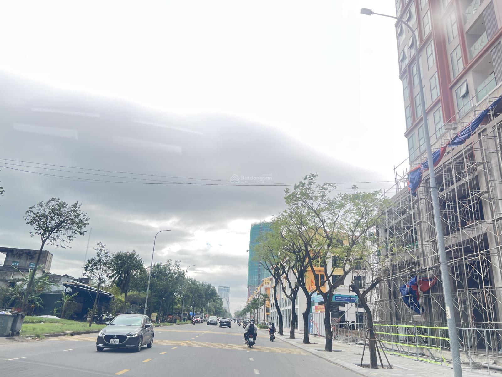 Bán lô góc 2 MT đường 15m Vân Đồn gần Trần Hưng Đạo, sông Hàn 154m2, ngang hơn 8m