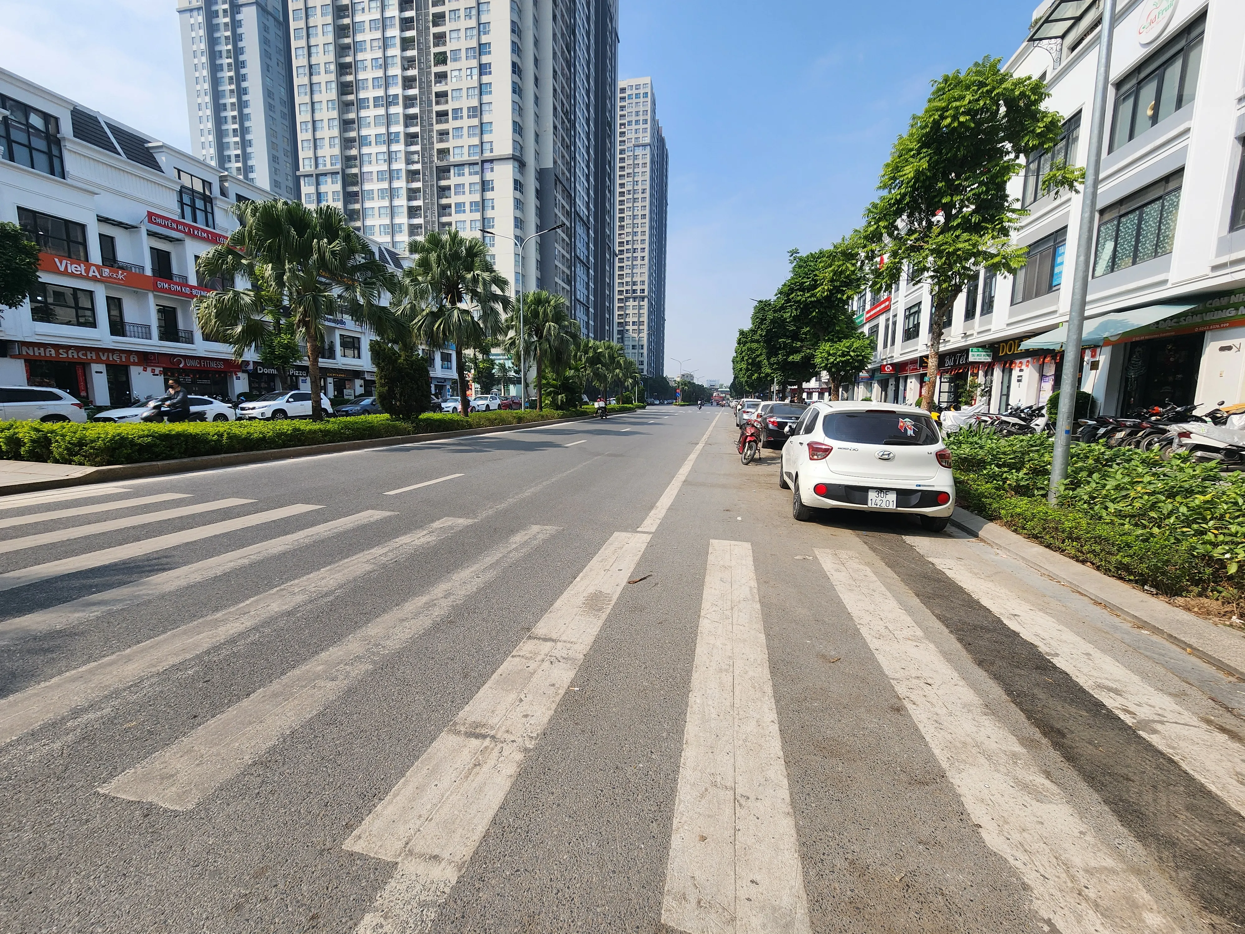 Chính chủ cần bán nhà mặt phố Vinhomes Hàm Nghi, Nguyễn Cơ Thạch, Lê Đức Thọ, Mỹ Đình, Nam Tử Liêm.