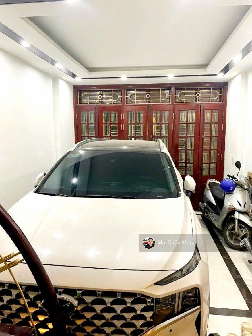 Bán nhà Vũ Hữu - Thanh Xuân, đường thông ô tô tránh, kinh doanh, view chung cư