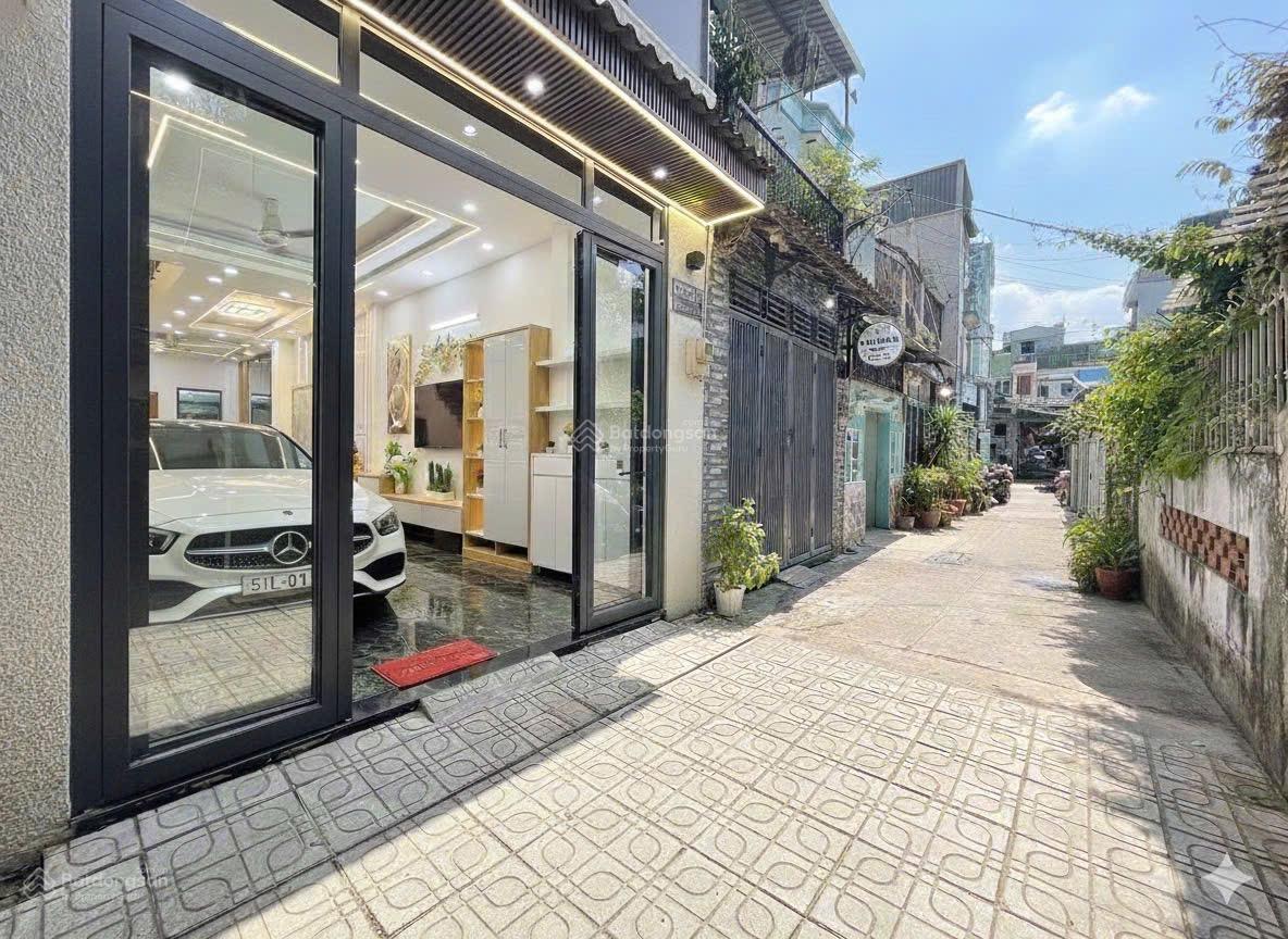 Bán nhà mới 4 tầng, 4x17m hẻm xe hơi Quang Trung, P8 Gò Vấp. Ngay trường Nguyễn Công Trứ 0907 689 *** Bán nhà mới 4 tầng, 4x17m hẻm xe hơi Quang Trung, P8 Gò Vấp. Ngay trường Nguyễn Công Trứ 0907 689 ***