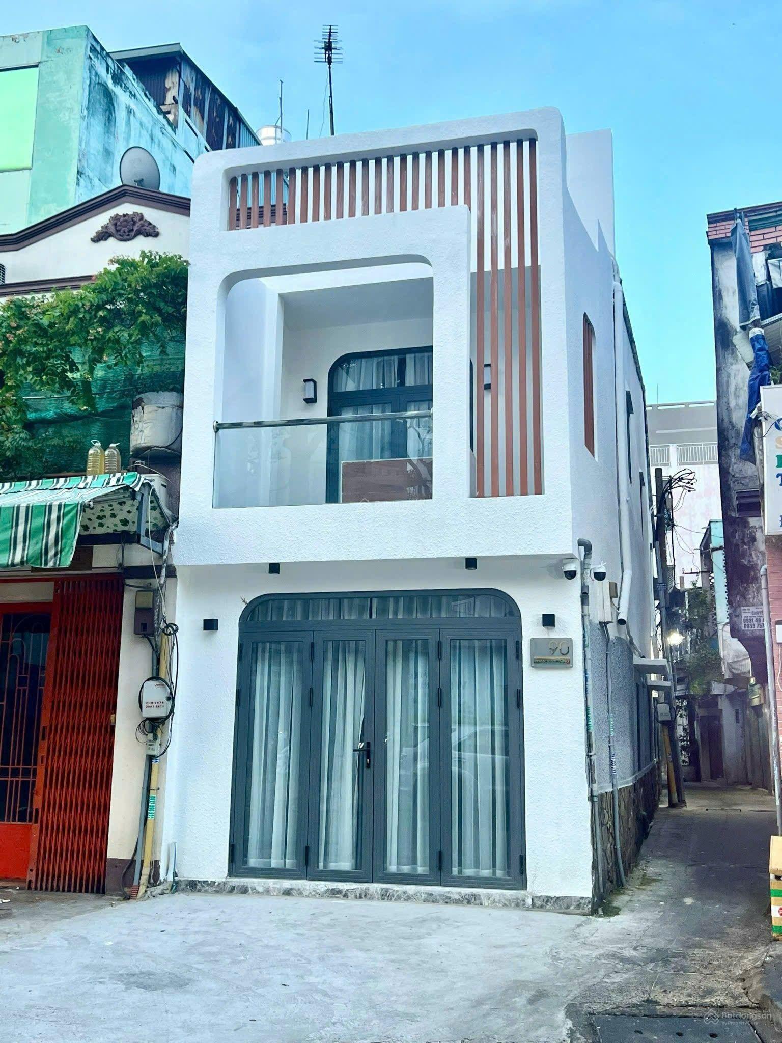 Bán nhà 2 mặt tiền Phường Chợ Lớn Q5 dt: 3m x 8m 1 lầu (4m x 8m) giá 4 tỷ 2 đang cho thuê 10 tr/th. Bán nhà 2 mặt tiền Phường Chợ Lớn Q5 dt: 3m x 8m 1 lầu (4m x 8m) giá 4 tỷ 2 đang cho thuê 10 tr/th.