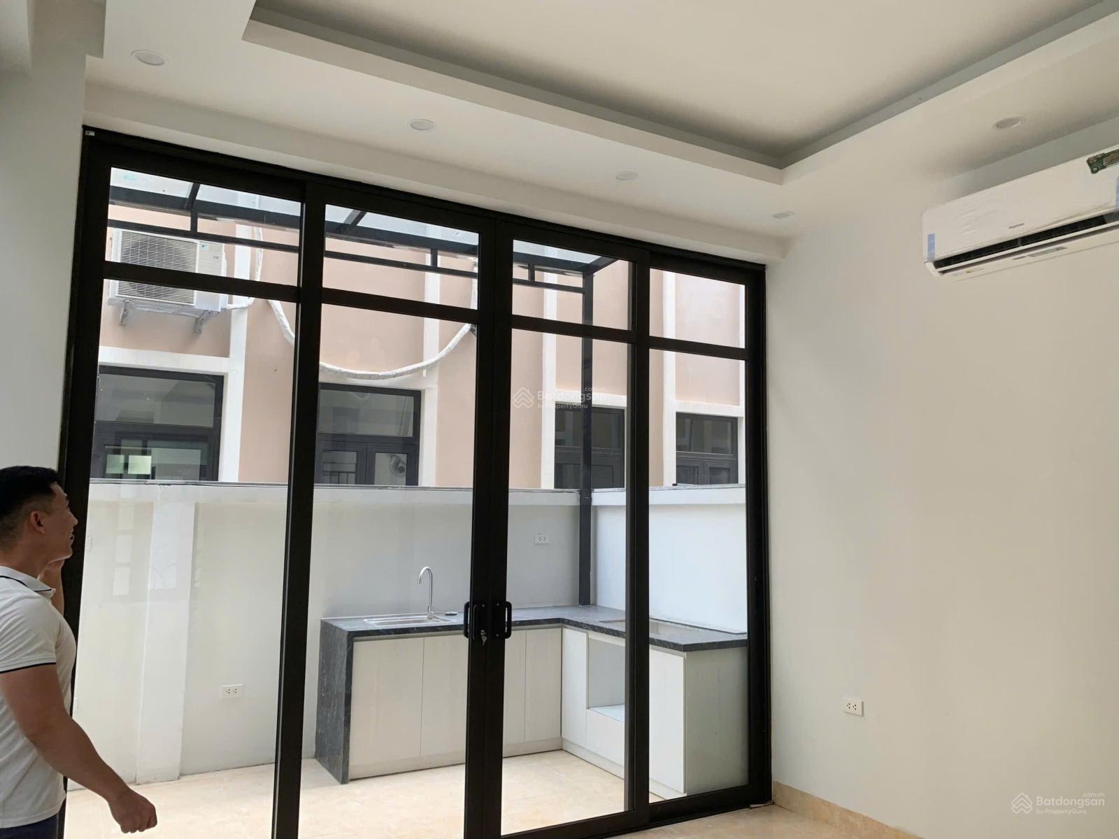 Bán căn biệt thự song lập 90m khu vịnh tây hoàn thiện có thang máy Vinhomes OCP3