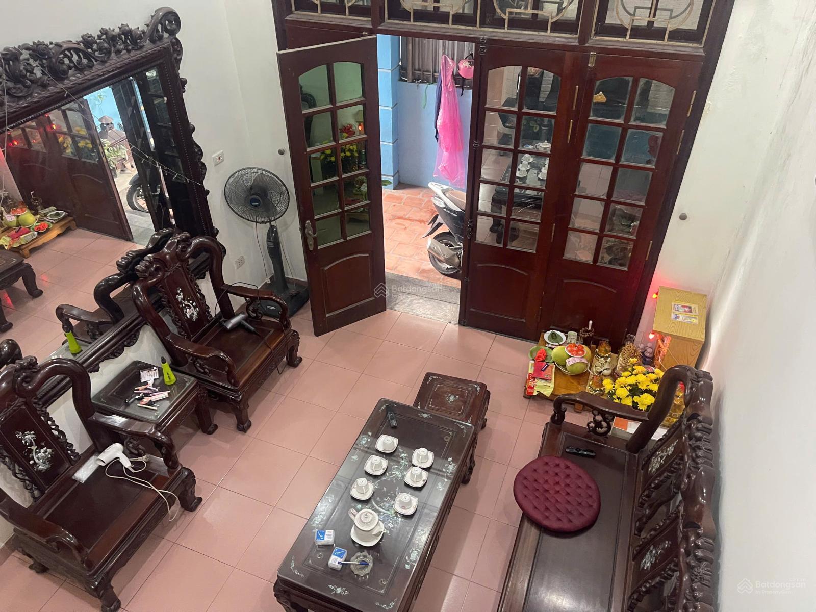 Bán nhà Hà Huy Tập Yên Viên Gia Lâm, 100m2 MT 6m, 5.5 tỷ, 3T ở ngay/cho thuê, sát phố, 2 mặt thoáng