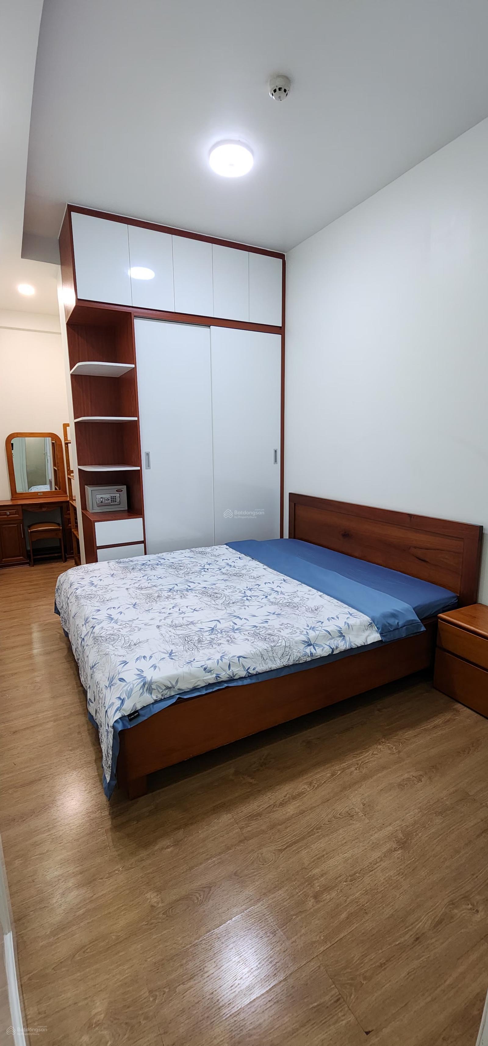 Em cho thuê "nội thất mới" 77m2 giá thuê 14tr/tháng,full đủ nội thất cao cấp, view hướng tầng đẹp