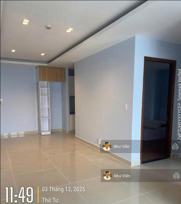 Cho thuê căn hộ Sky Center, 3PN, 2WC, 98m2, nội thất cơ bản, giá 20 triệu thương lượng, 0908 435 ***