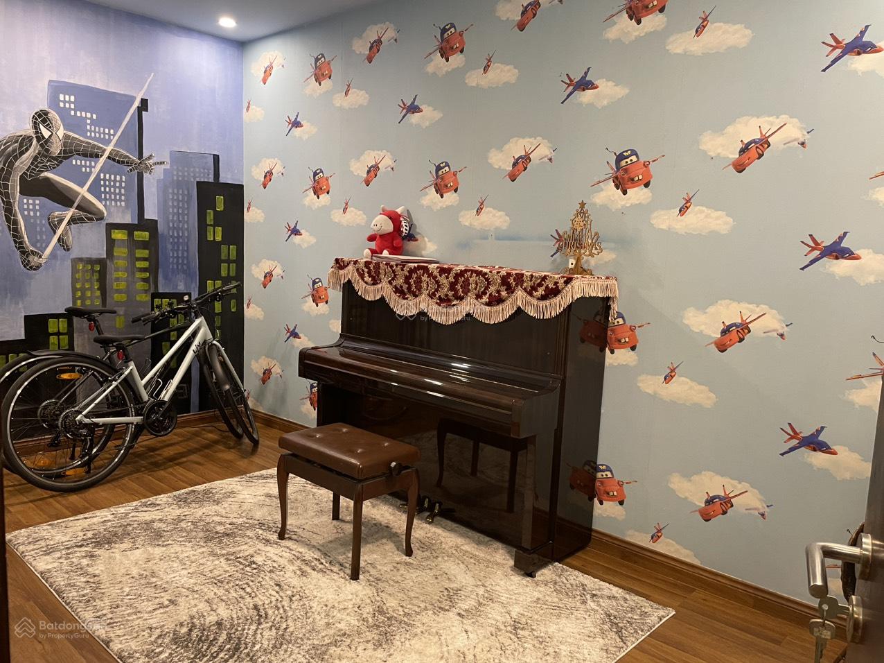 Bán căn hộ Ruby, 4 tỷ 350 tr, 3PN - 2WC, 80m2, view nội khu, đã có sổ