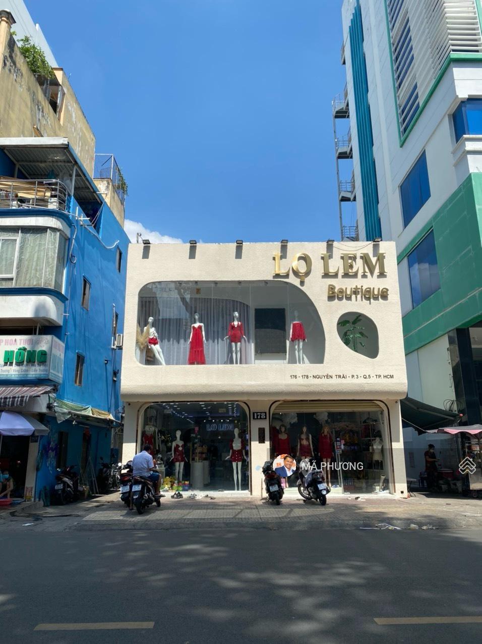 Mặt tiền phố thời trang Nguyễn Trãi, Phường 7, Quận 5. Ngang 4.2m