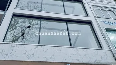 Hiếm + gấp - Bán cực gấp nhà mặt phố Nguyễn Thái Học, 2 mặt thoáng - 150m2 x 8 tầng thang máy