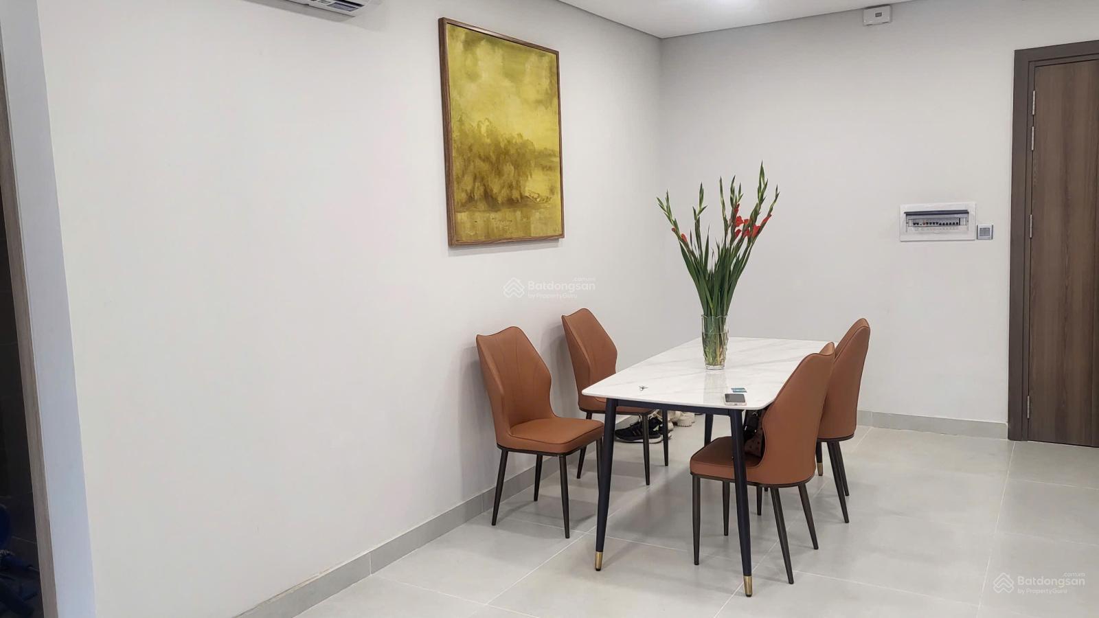 Chính chủ cho thuê căn 2PN 89m2 full đồ dự án Khai Sơn LH: 0981 649 ***