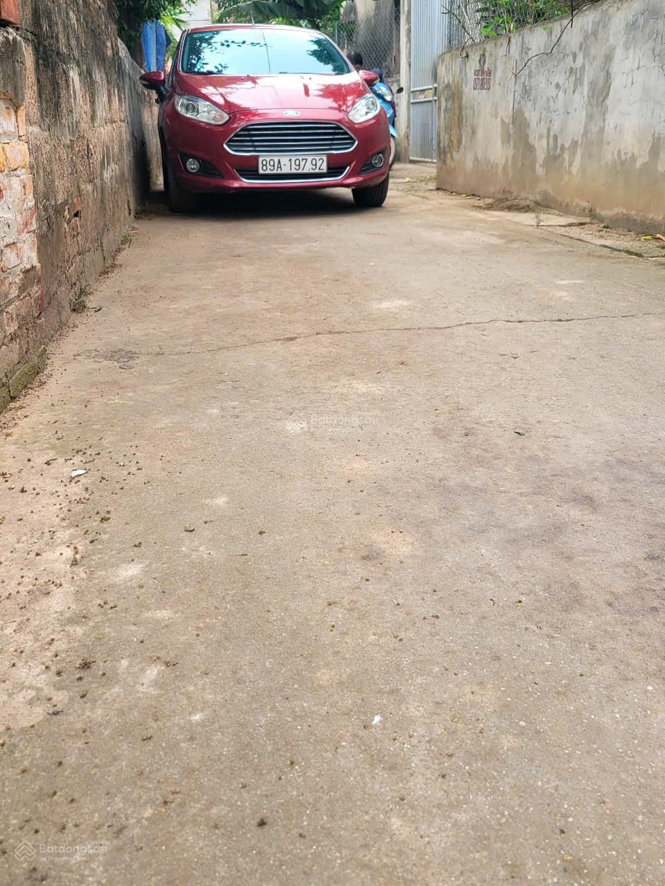 Cần tiền bán gấp lô đất 55m2, MT 5m, đường oto thông tại Phú Trạch, Mễ Sở.Giá chỉ 2.2 tỷ 0967 635 ***