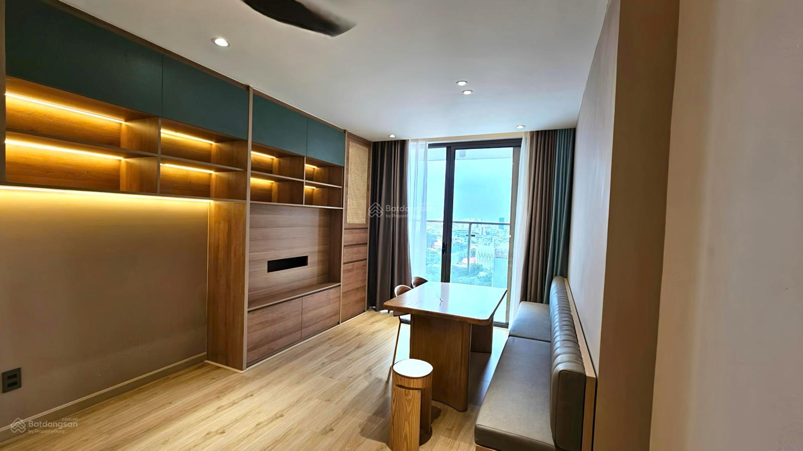 Chuyên bán duplex/officetel/ CHCC Kingston Residence. Gọi ngay em: 0935 204 *** SDT/Zalo