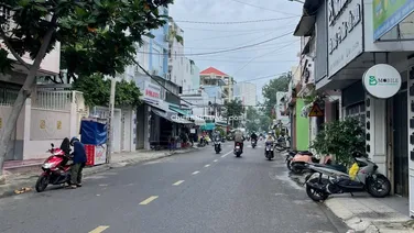 HÀNG HIẾM NHÀ 3 tầng mặt tiền Trần Nguyên Hãn - vị trí kinh doanh - giá chỉ 6,7 tỷ