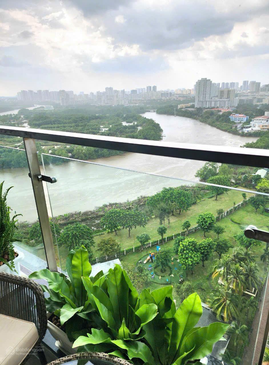 Bán căn hộ Riverside Residence view trực diện sông DT: 146m2 bán giá đầu tư 17tỷ Bán căn hộ Riverside Residence view trực diện sông DT: 146m2 bán giá đầu tư 17tỷ