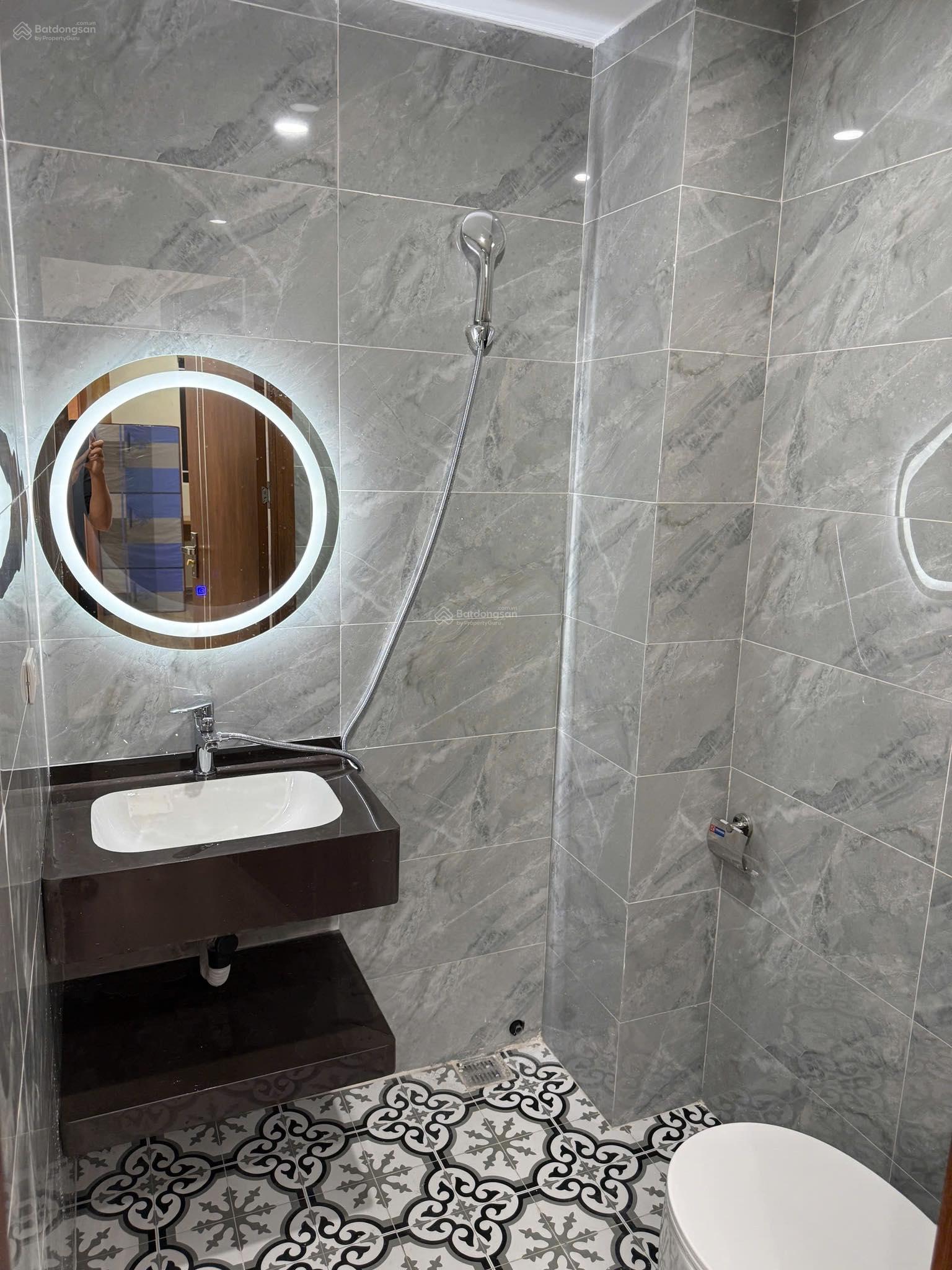 Bán căn hộ tòa N02 CC Ba Hàng A số 282 Lĩnh Nam - Hoàng Mai DT: 77 m2 3PN 2 WC, LH 0983 873 ***