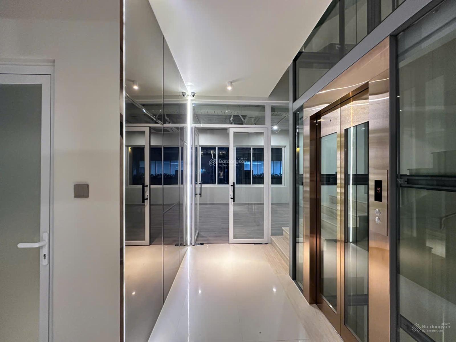 CHO THUÊ MẶT BẰNG GÓC VĂN PHÒNG KĐT SALA 32TR