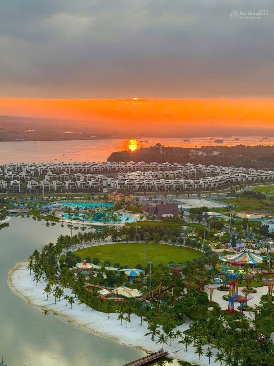 Bán căn 2PN toà D Lumiere Boulevard, view nội khu + view công viên, view sông Đồng Nai, hướng ĐB.