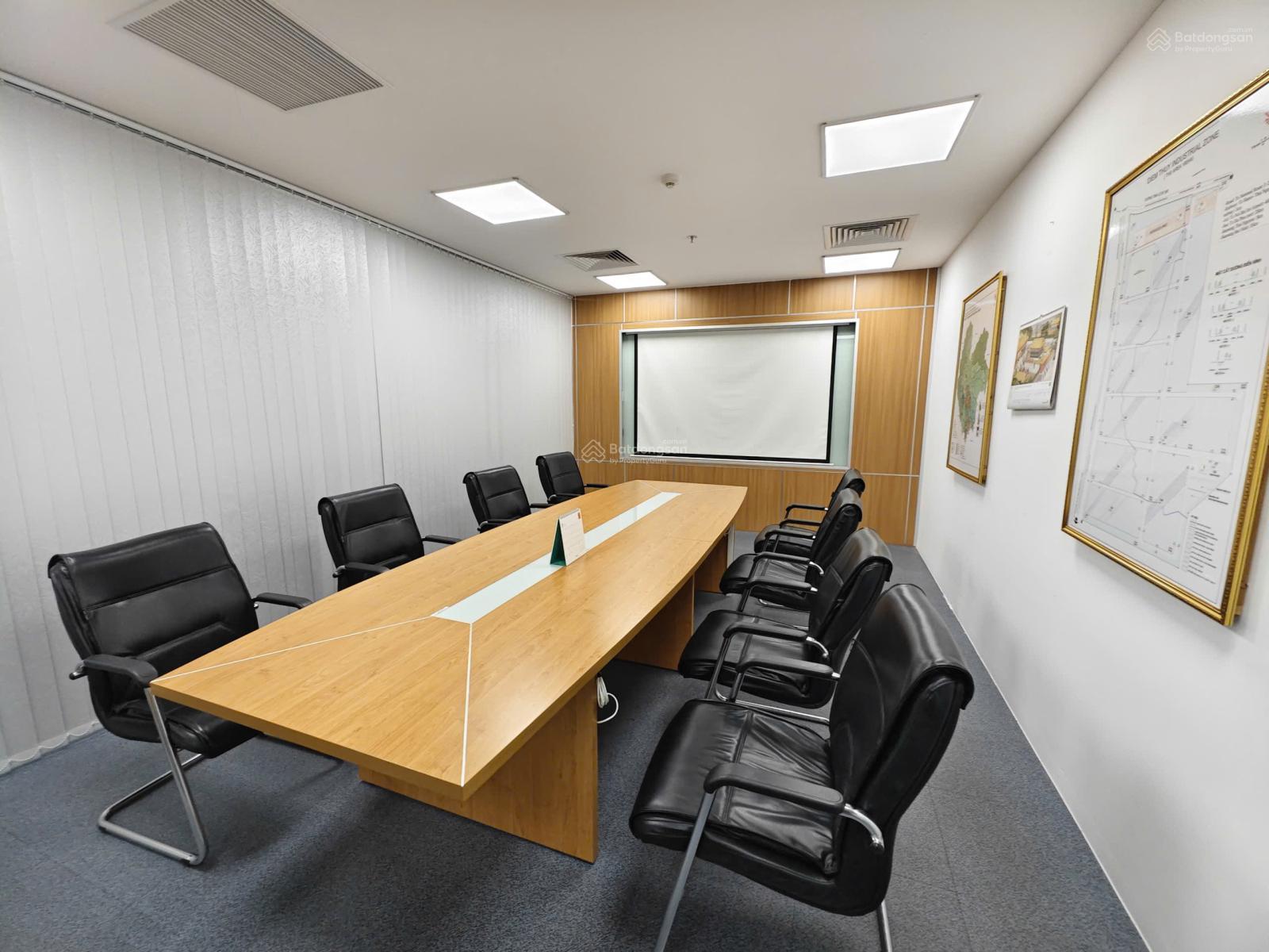 BQL Vinhomes West Point cho thuê 200m2 cắt 100m2, 150m2 sẵn nội thất free vào luôn như hình BQL Vinhomes West Point cho thuê 200m2 cắt 100m2, 150m2 sẵn nội thất free vào luôn như hình