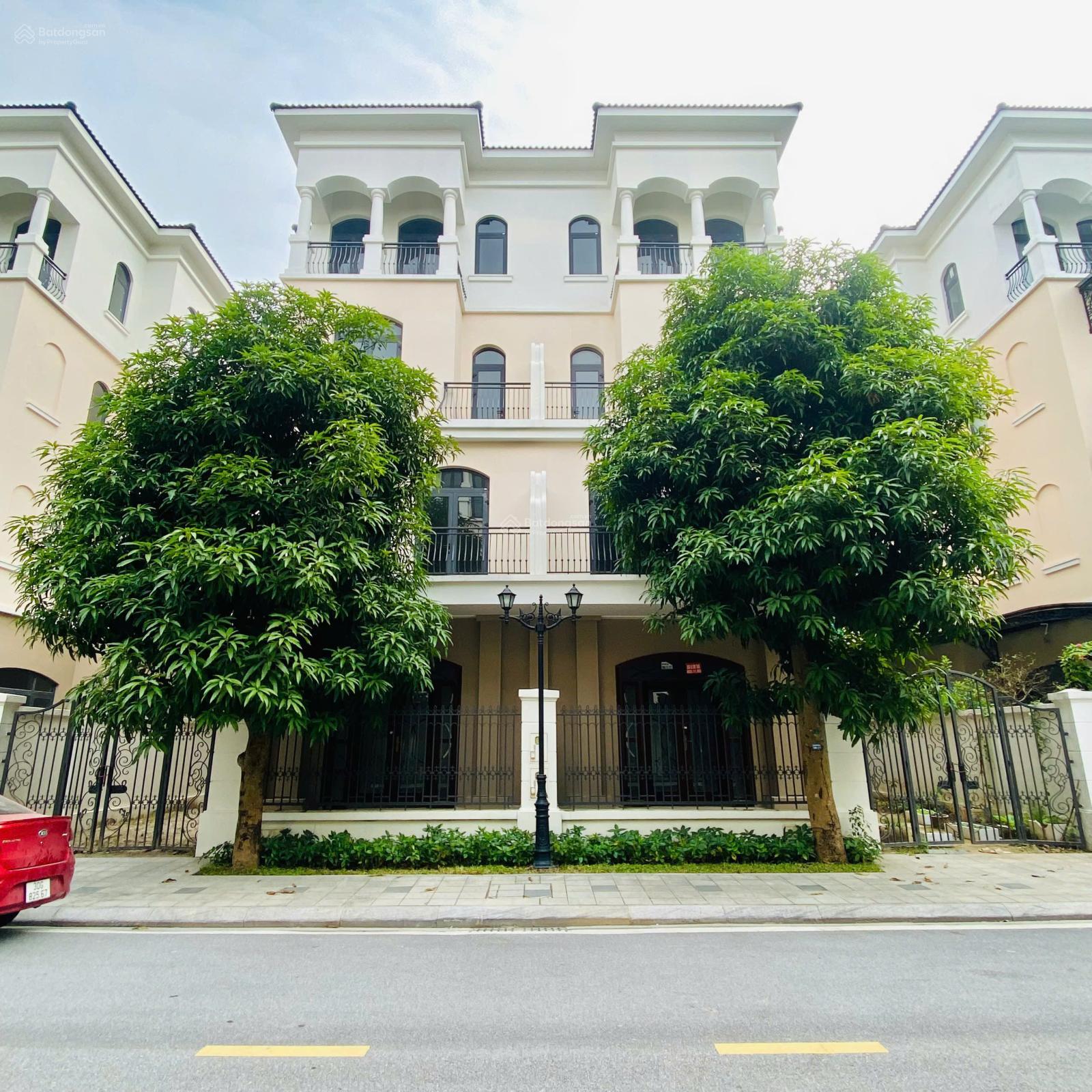 Song lập Chà Là cho chủ nhân đẳng cấp thích yên tĩnh c - sát công viên có bể bơi,