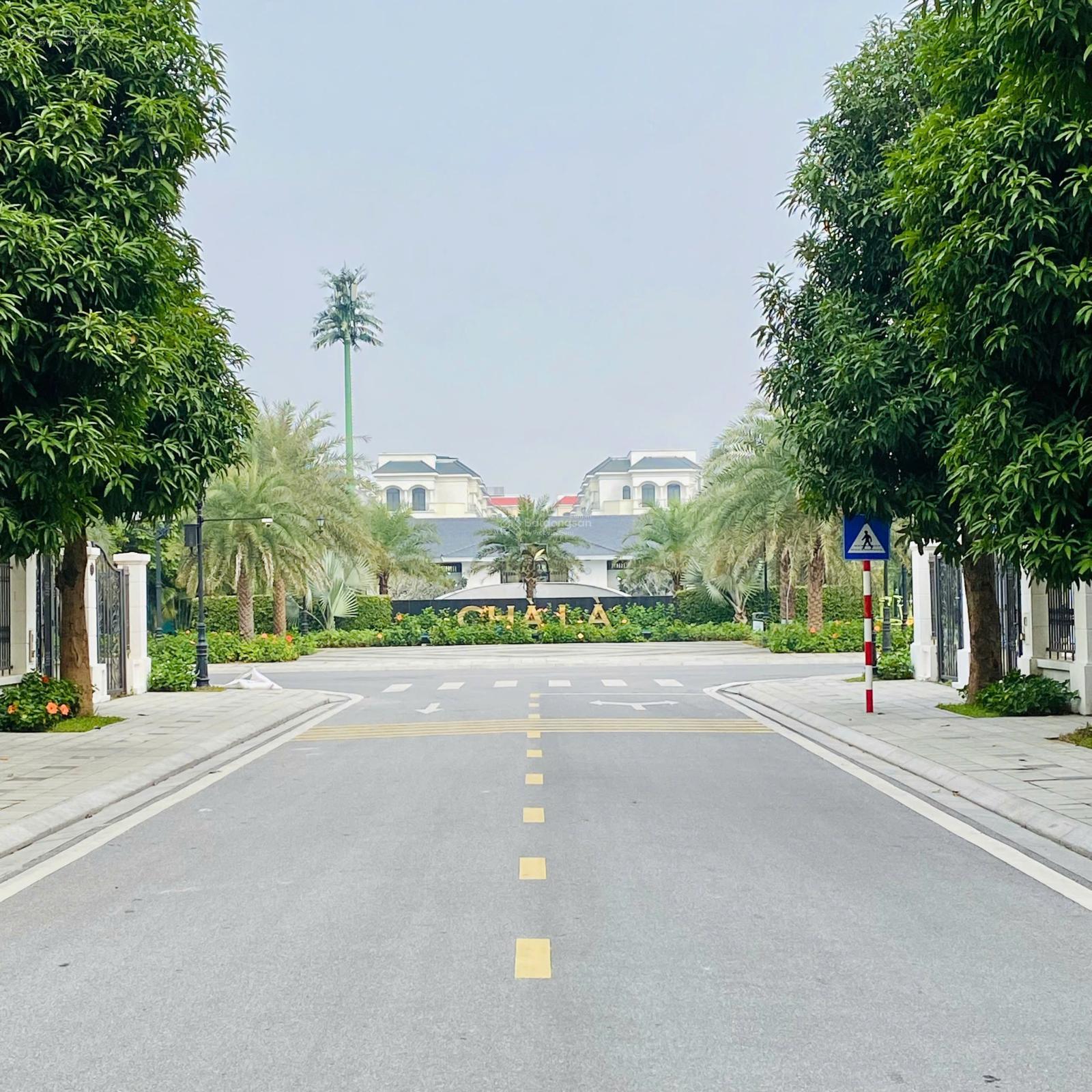 Song lập Chà Là cho chủ nhân đẳng cấp thích yên tĩnh c - sát công viên có bể bơi,