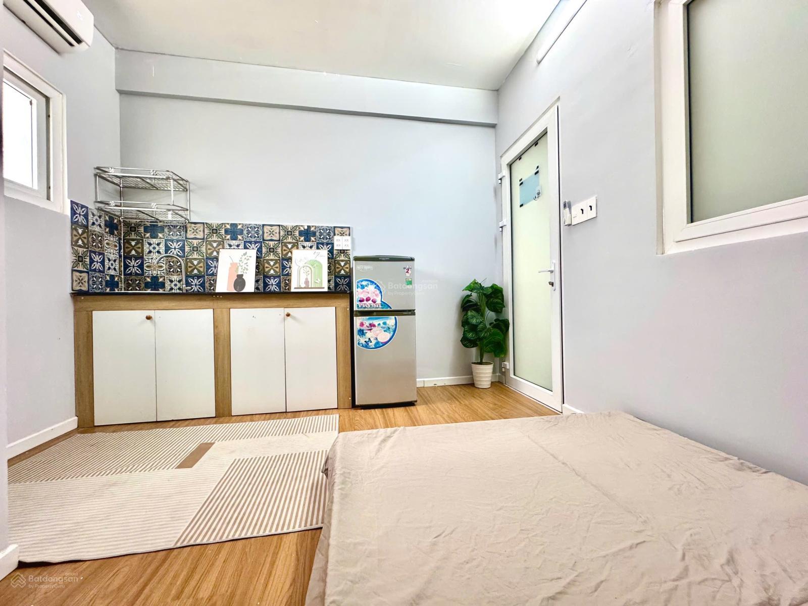 Phòng trọ quận 1 cho thuê ngay cầu Ông Lãnh gần ĐH văn lang CS1 đường Cô Giang - đầy đủ nội thất