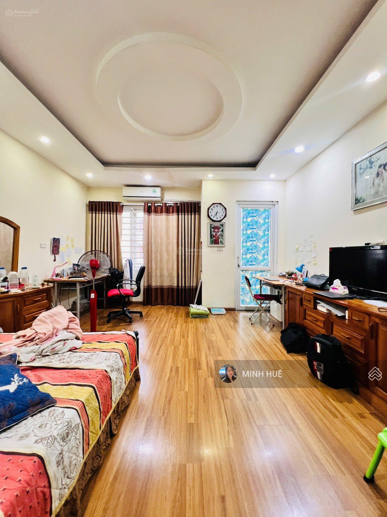 Bán liền kề khu đô thị Văn Khê 5 phòng ngủ, kinh doanh, 83m2, MT 5m đường ôtô tránh giá 18,5 tỷ