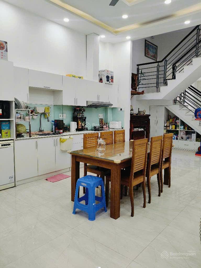 BÁN NHÀ KDC INTRESCO 13E. PHONG PHÚ. BÌNH CHÁNH. GIÁ 9.5 TỶ BÁN NHÀ KDC INTRESCO 13E. PHONG PHÚ. BÌNH CHÁNH. GIÁ 9.5 TỶ