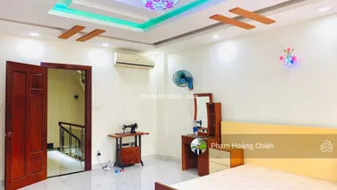 Cho thuê nhà phố view công viên Lakeview City DT 5x20m full nội thất giá 26 triệu 4PN 5WC vào liền