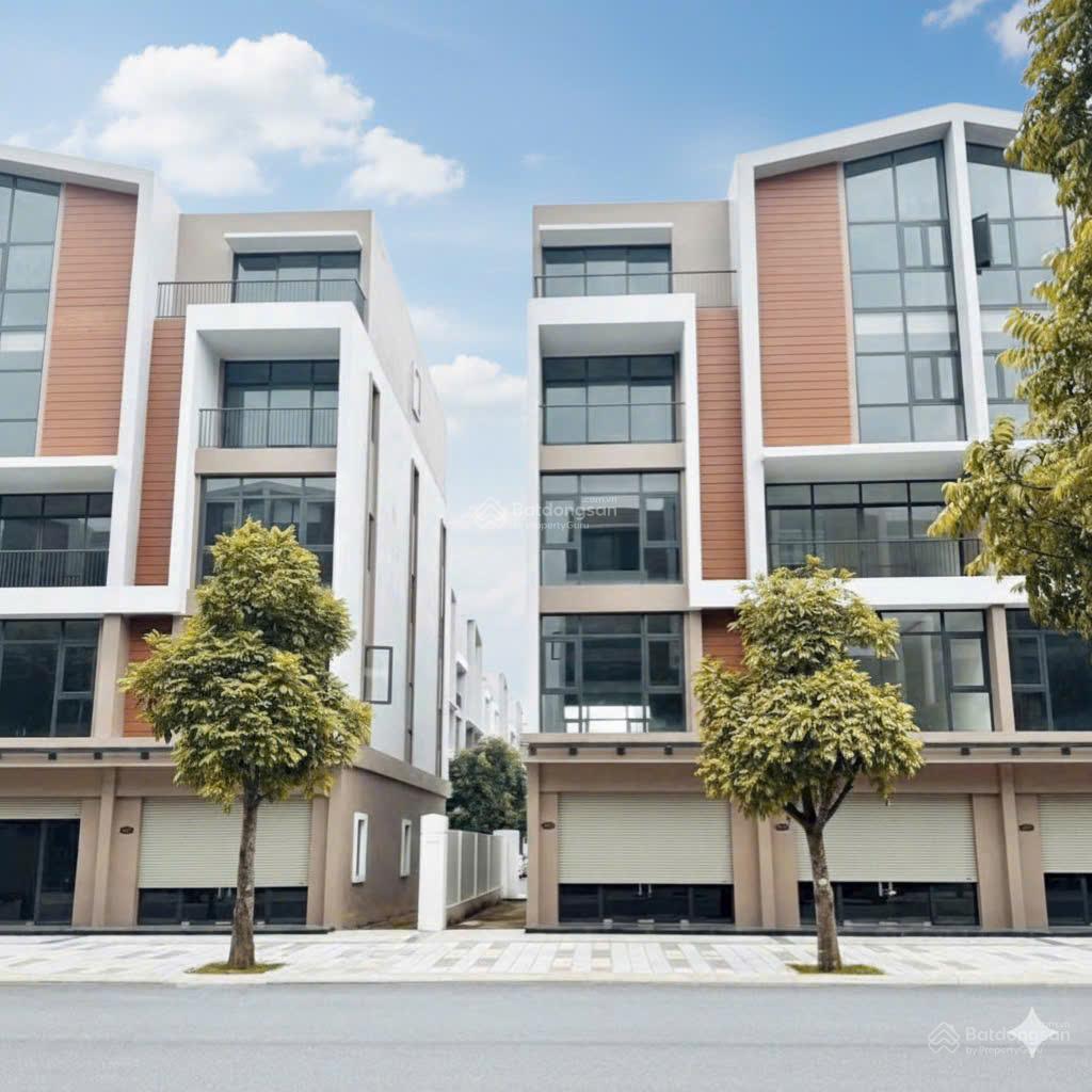 Diện tích đất 140m2 - 2 mặt đường mà rất rẻ khoảng 16tỷ, đường 20m thênh thang gần biển hồ 12,3ha Diện tích đất 140m2 - 2 mặt đường mà rất rẻ khoảng 16tỷ, đường 20m thênh thang gần biển hồ 12,3ha