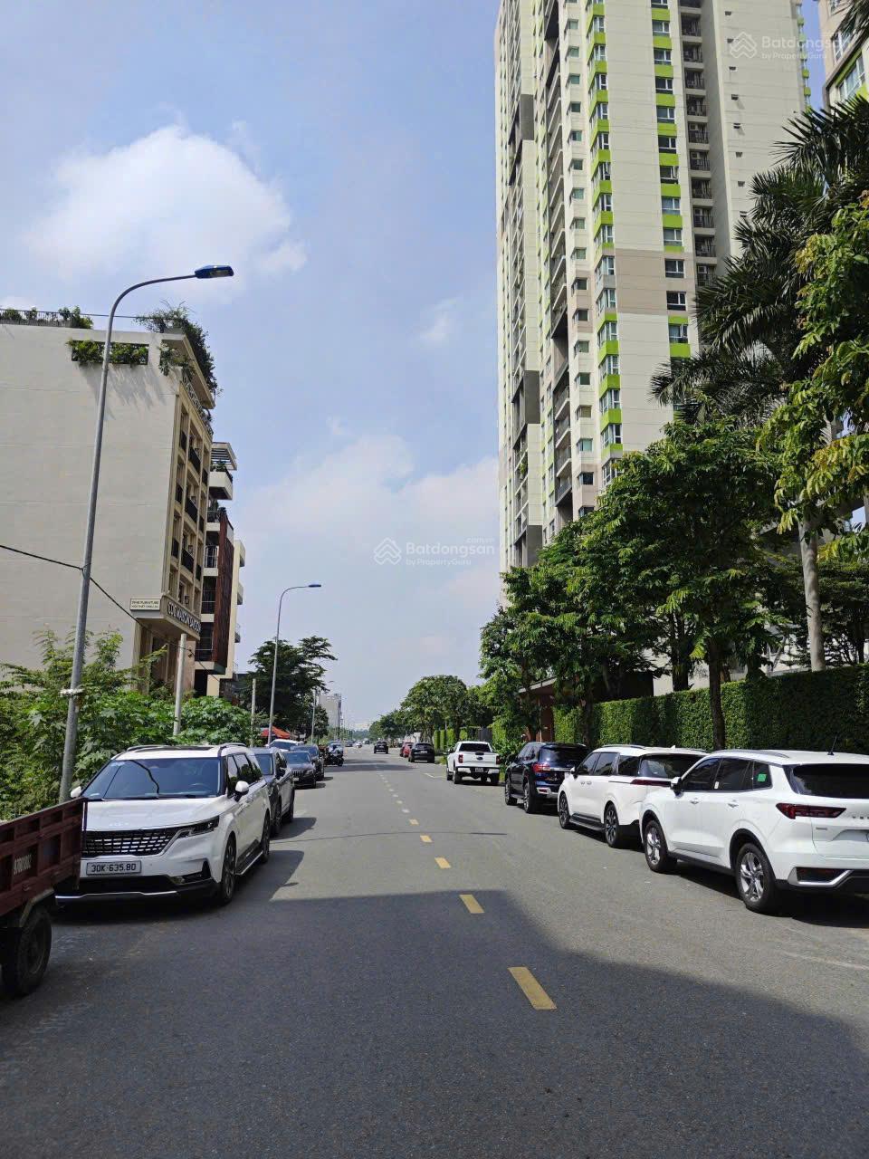 (Hàng Hiếm) nhà HXH 8m Tô Hiến Thành đối diện kingdom 101, Q.10 ,DT:12x15, góc 2 mặt tiền hẻm đẹp.