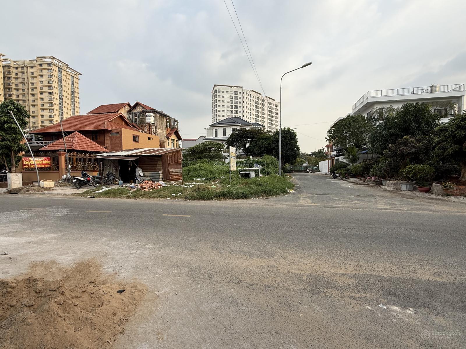 Cần bán đất tại KDC Thủ Thiêm, đất OĐT, kế sông Giồng Ông Tố