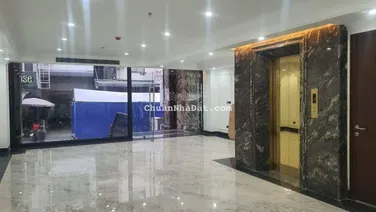 Bán gấp nhà Nguyễn Hoàng, 118,4m2, tòa Building ở kết hợp VP, 9 tầng, 3 thoáng, vỉa hè, ô tô tránh