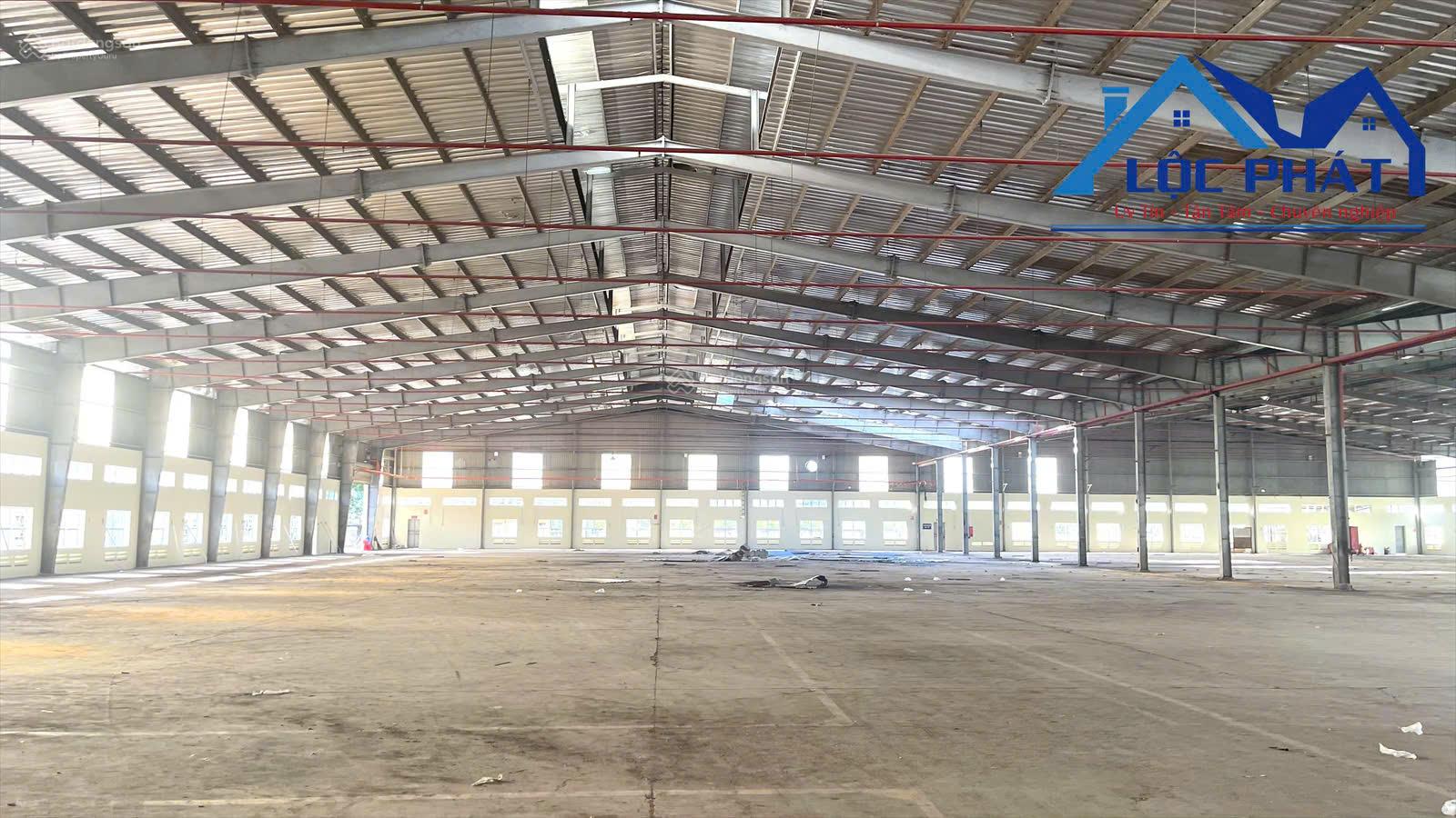 Cho thuê nhà xưởng 36.000m2 giá chỉ 1,65 tỷ/tháng (3,2 $/m²/th) CCN Vĩnh Cửu-Đồng Nai: 0375 854 *** Cho thuê nhà xưởng 36.000m2 giá chỉ 1,65 tỷ/tháng (3,2 $/m²/th) CCN Vĩnh Cửu-Đồng Nai: 0375 854 ***