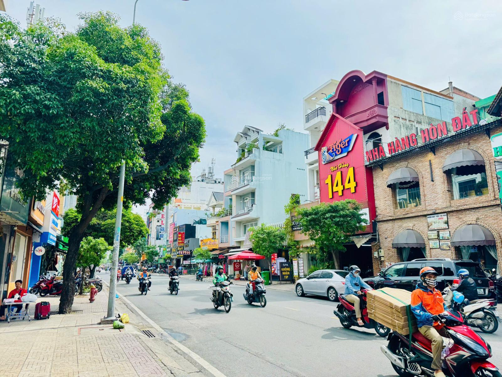 MTKD Đường Tân Sơn Nhì, Phường Tân Sơn Nhì DT: 4x19.4m (1 lầu) 17,3 tỷ thương lượng