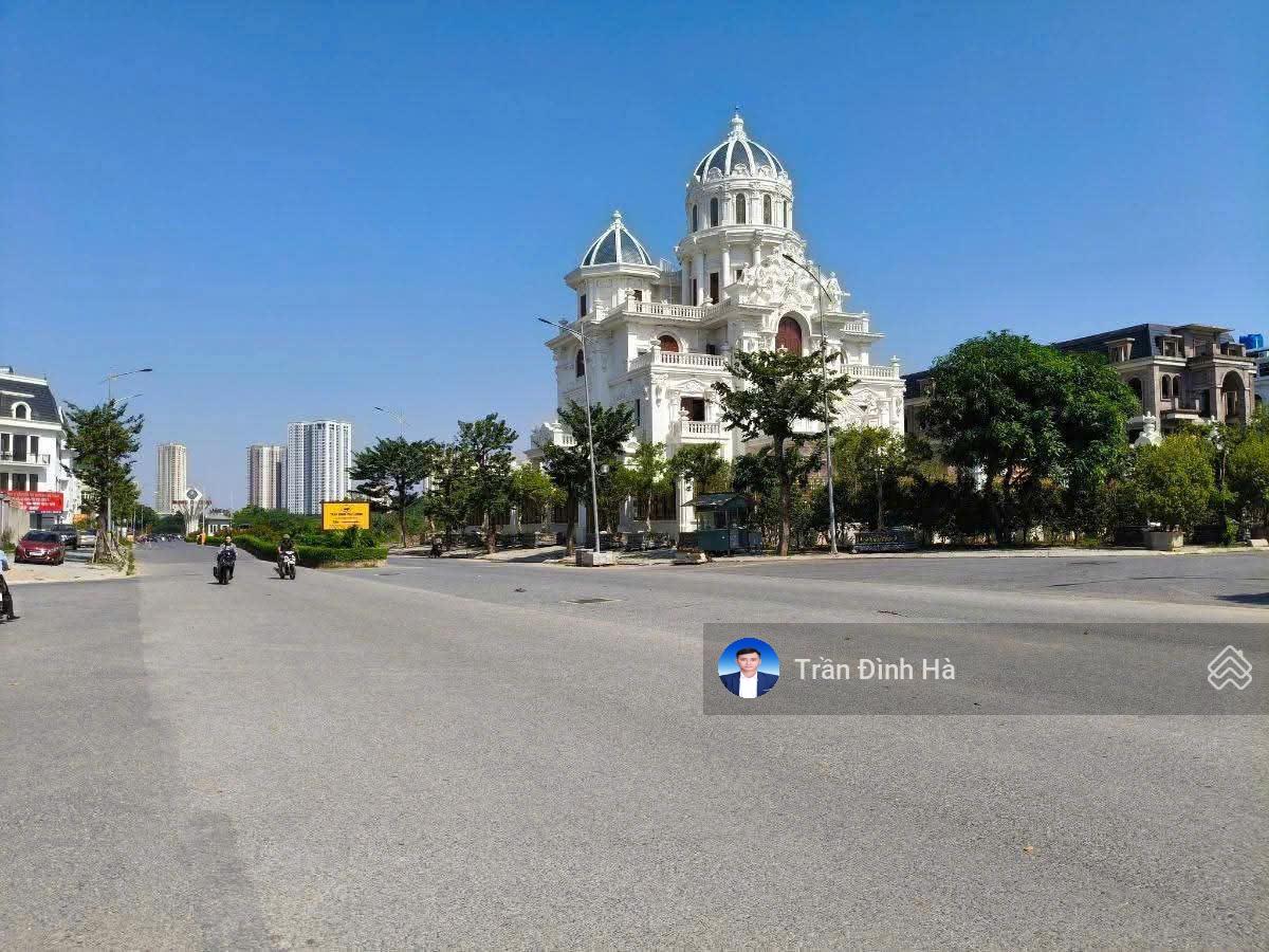 Biệt thự 4T, khu ĐTM Phú Lương, DT 200m2, MT 10m, 39.5 tỷ Hà Đông. LH 0886 743 *** Biệt thự 4T, khu ĐTM Phú Lương, DT 200m2, MT 10m, 39.5 tỷ Hà Đông. LH 0886 743 ***