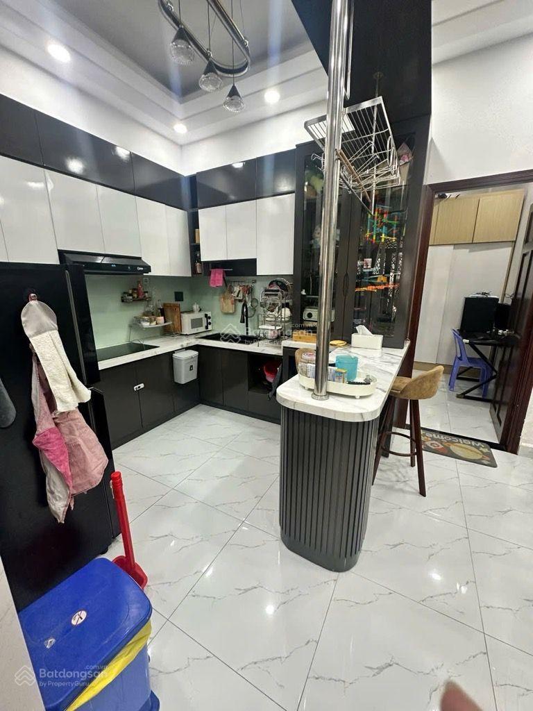 NHÀ ĐẸP - VÀO Ở NGAY - 4 TẦNG - 5PN - NGAY VÒNG XOAY LÊ ĐẠI HÀNH - 8 TỶ HƠN