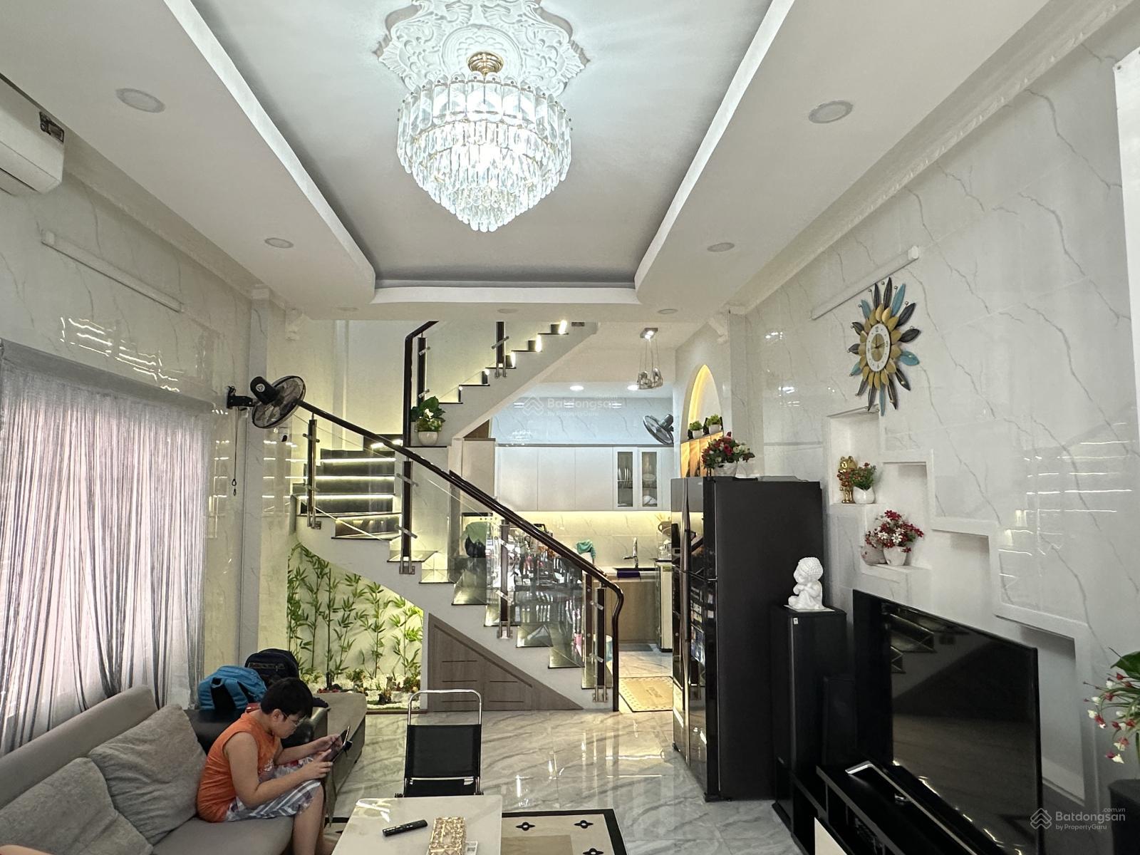 Nhà bán 4lầu đẹp hẻm xe tải Bình Thới - Lê Đại Hành Quận 11