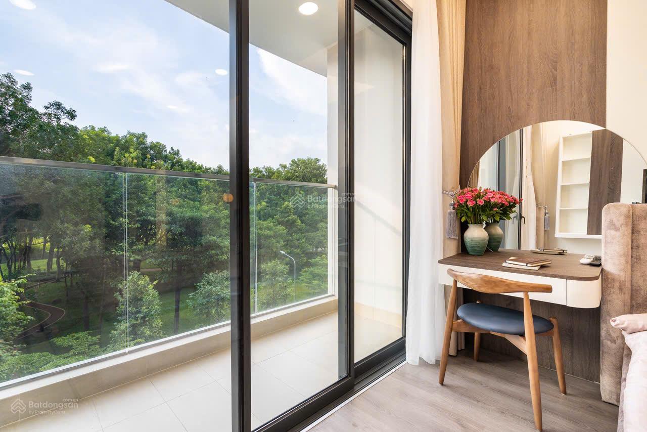 Bán nhanh căn hộ Diamond Centery 96m(2PN + 2WC) - Giá chỉ: 8tỷ5 - LH: 0909 867 ***