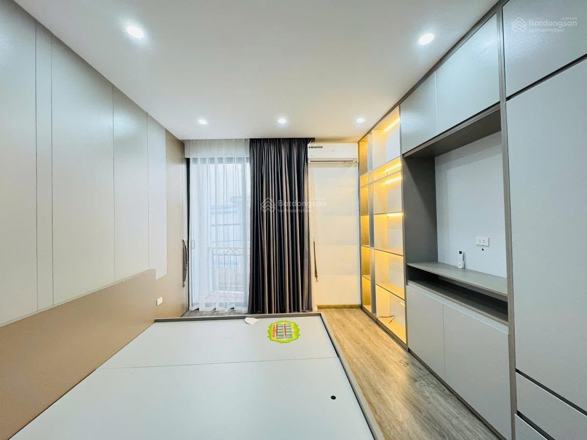 Bán nhà Cổ Nhuế, cạnh KĐT TP Giao Lưu, gần hồ điều hoà, gần chợ, 50m ra mặt ngõ thông, ôtô, ở ngay Bán nhà Cổ Nhuế, cạnh KĐT TP Giao Lưu, gần hồ điều hoà, gần chợ, 50m ra mặt ngõ thông, ôtô, ở ngay