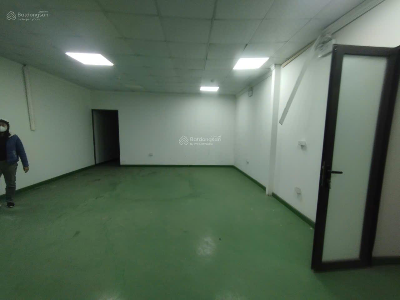 Cho thuê kho đường Phan Bá Vành, BTL. DT 1000m2, xây dựng kiên cố, kho đẹp lung linh. Giá 90k/m2/th