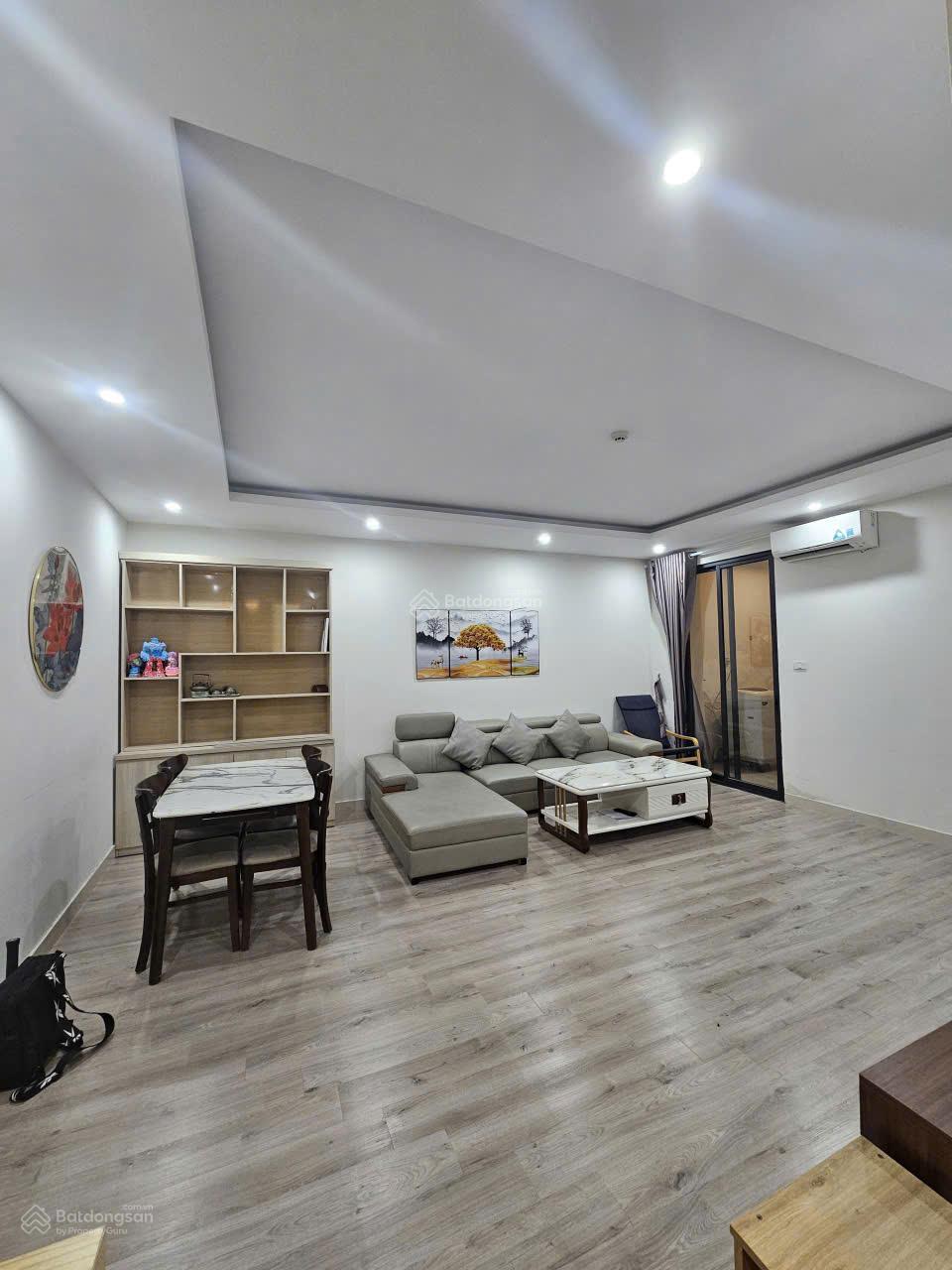 Căn hộ FLC Complex 36 Phạm Hùng 70m², 2pn, full nội thất, view hồ điều hòa mát mẻ, giá 14tr/tháng