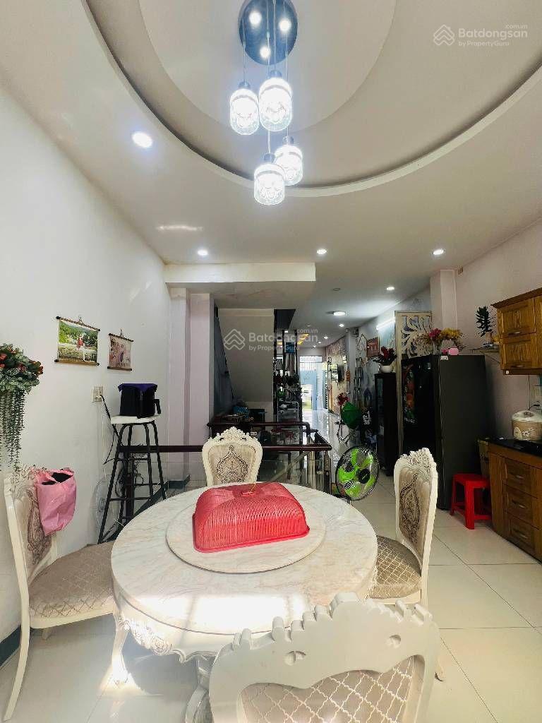 NHÀ ĐẸP - VÀO Ở NGAY - NGANG HƠN 5M - 3 TẦNG - 67M2 - 6 TỶ XÍU NHÀ ĐẸP - VÀO Ở NGAY - NGANG HƠN 5M - 3 TẦNG - 67M2 - 6 TỶ XÍU